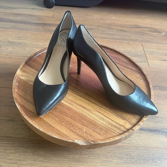 Vince Camuto Shoes - Vince‎ Camuto Black 3" Heels 6M